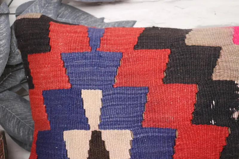 Cotton Cushion Cover, Cushion, Tribal Cushion, 12x24 Red Pillow Cover, Kilim Pillow, Pillow for Couch, Gift Pillow, Nomadic Pillow Sham - 2