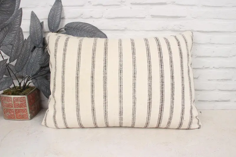16x24 White Pillow Sham, Vintage Kilim Throw Pillow, Pillow Sham, Decorative Throw Pillow Cover, Turkish Kilim Pillow, Ethnical Kilim Rug Pillow - 1