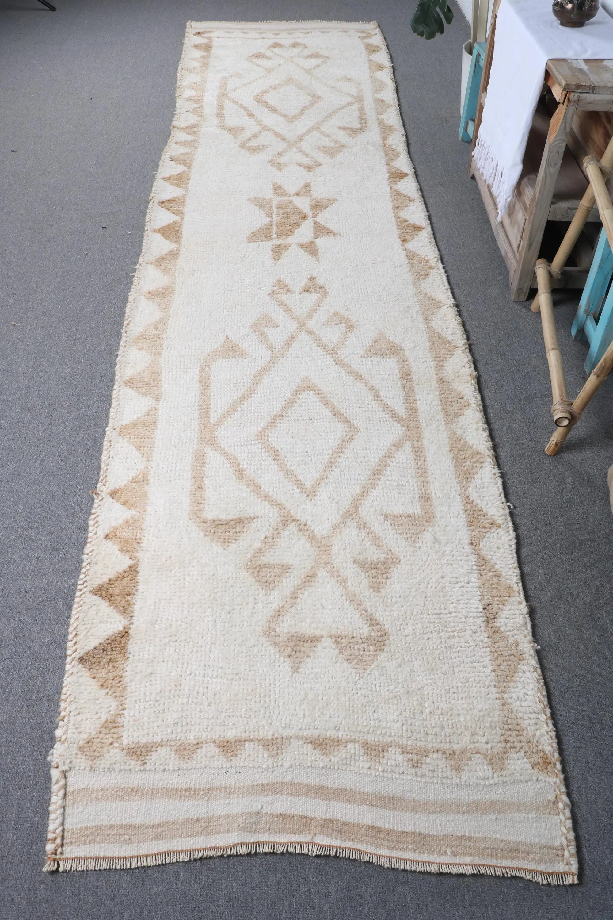 Vintage 2.9x12.3 ft Rug, Runner Turkish Rug, White Solid Wool Rug - 1