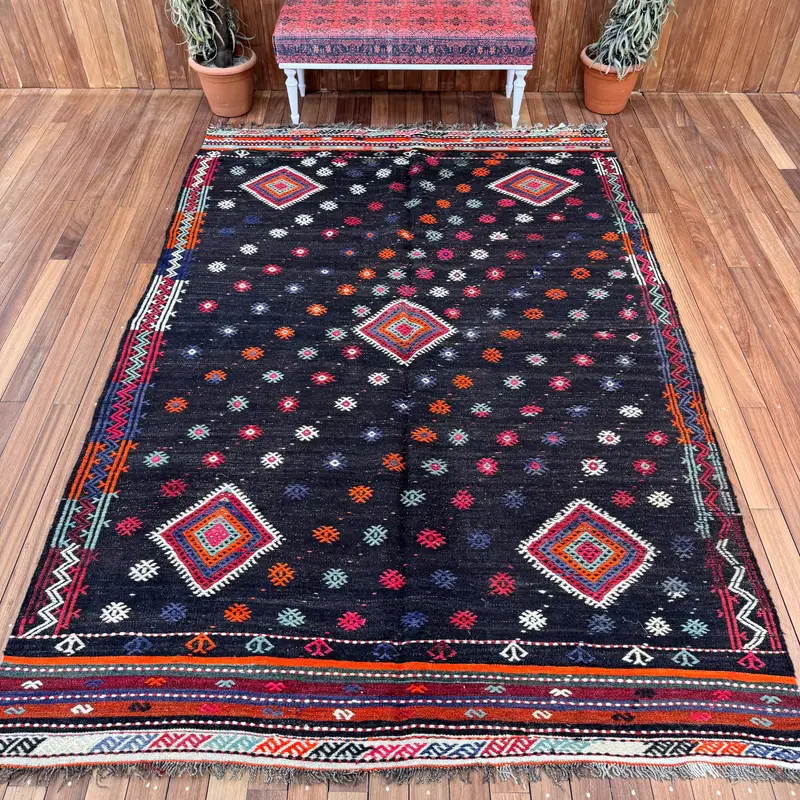 Vintage Turkish Rug 6.5x10 ft (199x304 cm), Oushak Black Red Floral Rug - 1