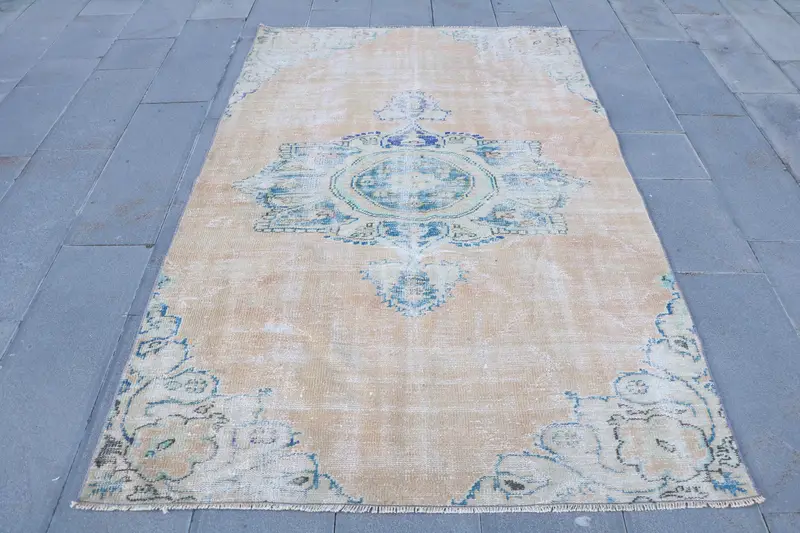 エレガントなブラウン&グリーンラグ、4.9x7.6フィートペルシャデザイン