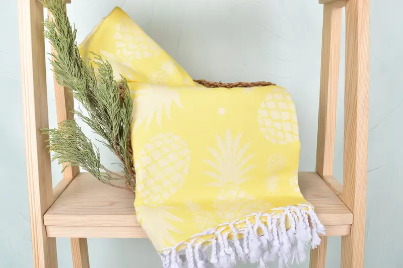 Girl Trip Party Favor, Guest Towel, Quick-dry towel, Bridesmaid Favors, 70x36 Cotton Pineapple Design Towel, Absorbent towel, Monogram Turkish Towel - 5