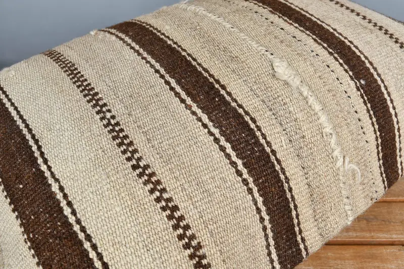 Farmhouse Pillow Cover, Interior Designer Pillow, Vintage Kilim Throw Pillow, Turkish Kilim Pillow, Cushion Case, 16x24 Beige Pillow - 3