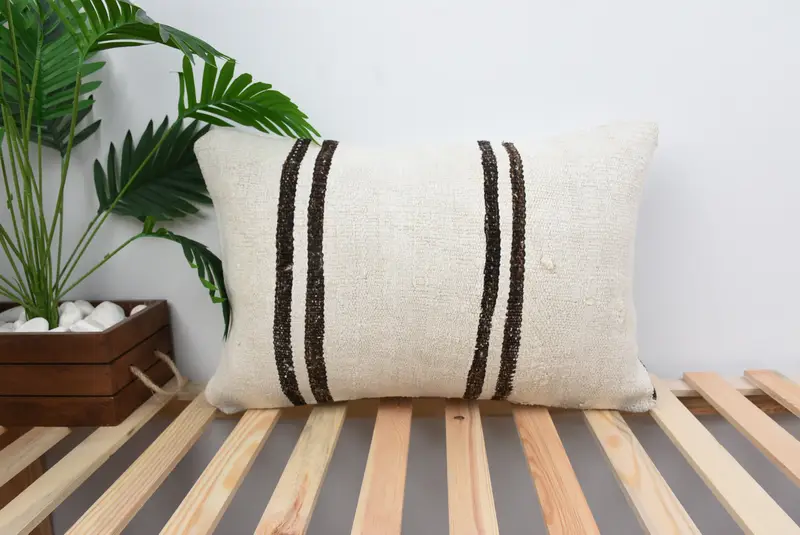 Antique Pillows, 16x24 White Pillow Sham, Garden Cushion, Cushion, Interior Designer Pillow, Pillow for Couch, Wool Kilim Pillow Pillow - 1