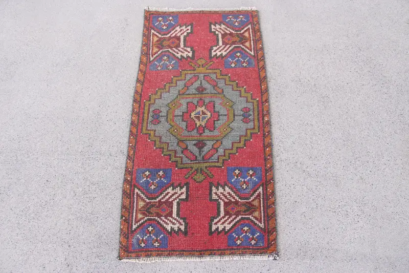Red and Blue Patchwork Rug, 1.5x3.1 ft Elegant Decor