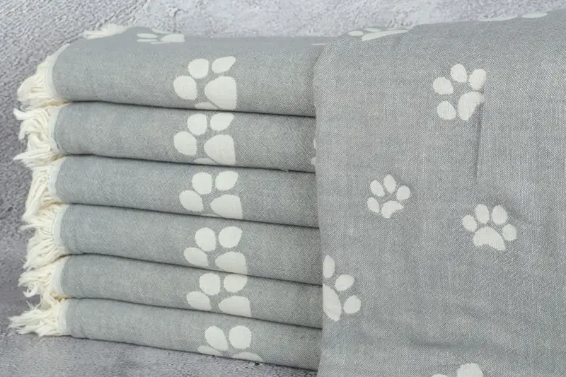 Özel isim havlu, havuz havlu, hızlı kuru havlu, monogram plaj havlusu, 70x36 pamuklu pençe tasarım havlu, nedime hediyesi, damat hediyesinin annesi - 2