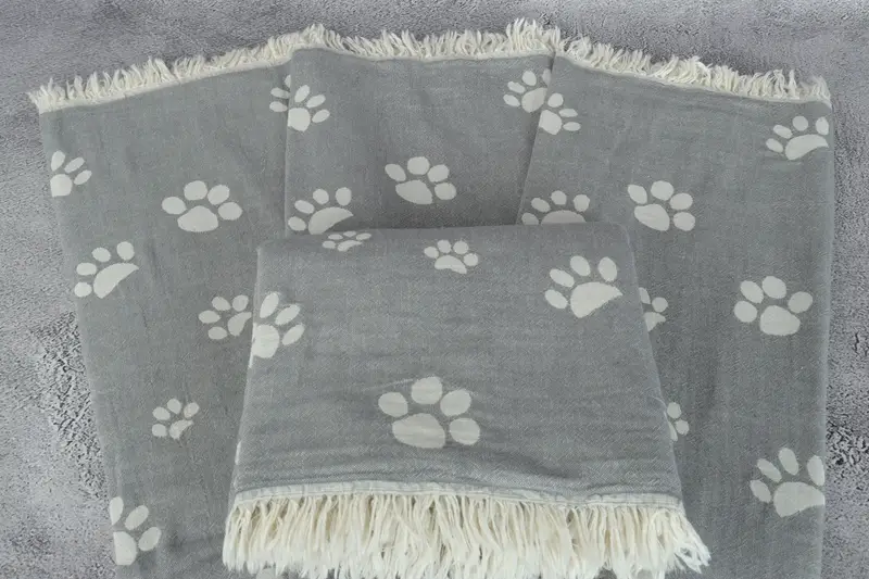 Özel isim havlu, havuz havlu, hızlı kuru havlu, monogram plaj havlusu, 70x36 pamuklu pençe tasarım havlu, nedime hediyesi, damat hediyesinin annesi - 5