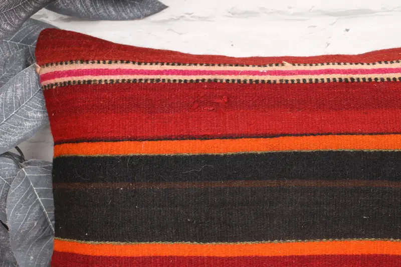 Decorative Throw Cushion Cover, Pillow Sham, 12x20 Red Pillow Case, Vintage Pillow Case, Vintage Kilim Throw Pillow, Boho Pillow, Home Decor Pillow - 2