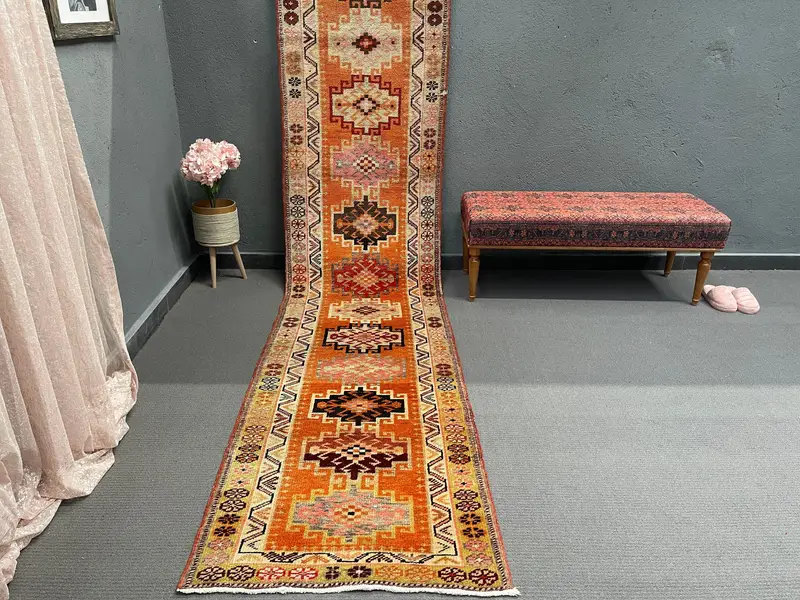 Alfombra turca de 2,7x12,2 pies, alfombra vintage corredor, alfombra sólida naranja - 1