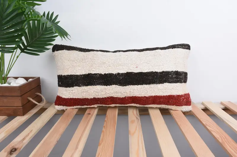 12x24 cojín blanco, cubierta de almohada, almohada de kilim, almohada de alfombra de kilim étnico, almohada auténtica, almohada de regalo, almohada natural - 1
