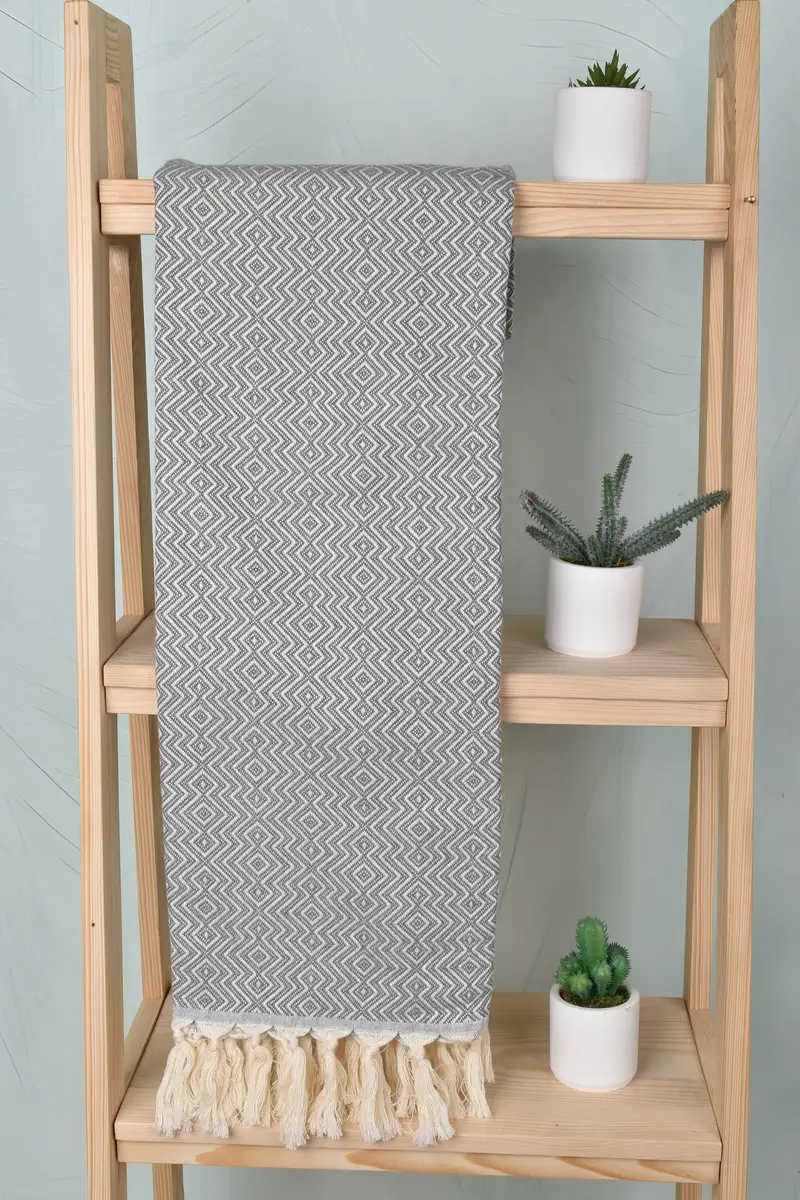 Monogram Beach Towel, 70x38 Cotton Diamond Towel, House Warming Gift, Personalized Gift, Bath towel, Sand-free peshtemal towel for the beach - 8
