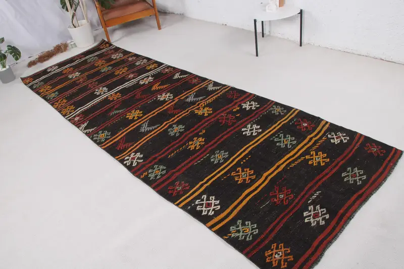 3.6x11.3 ft Vintage Kilim Halı, Siyah Kareli Türk Yün Halı - 1