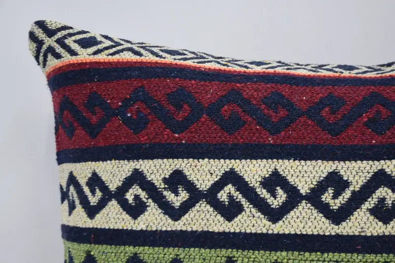 Square Throw Pillow Sham, Couch Cushion Cover, Kilim Pillow, Gift Pillow, Interior Designer Pillow, Cushion Cover, 16x24 Red Pillow Cover - 2