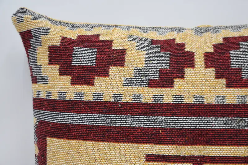 Interior Designer Pillow, Pillow for Couch, Traditional Pillow Sham, Vintage Kilim Throw Pillow, Pillow Cover, 20x28 Red Pillow Sham - 2