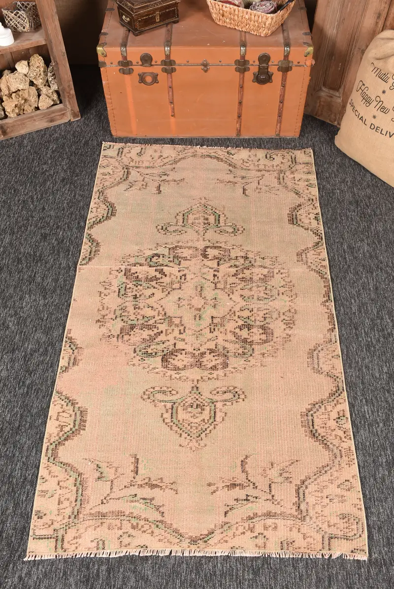 Vintage Small Rug 3.5x6.2 ft, Bronze Brown Geometric Rug Wool - 1