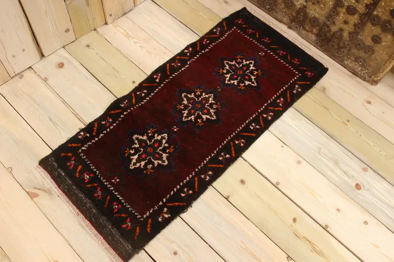 Vintage 1.5x3.4 ft Halı, Türk Küçük Halı, Kırmızı Bitkiler ve ağaçlar Halı - 1