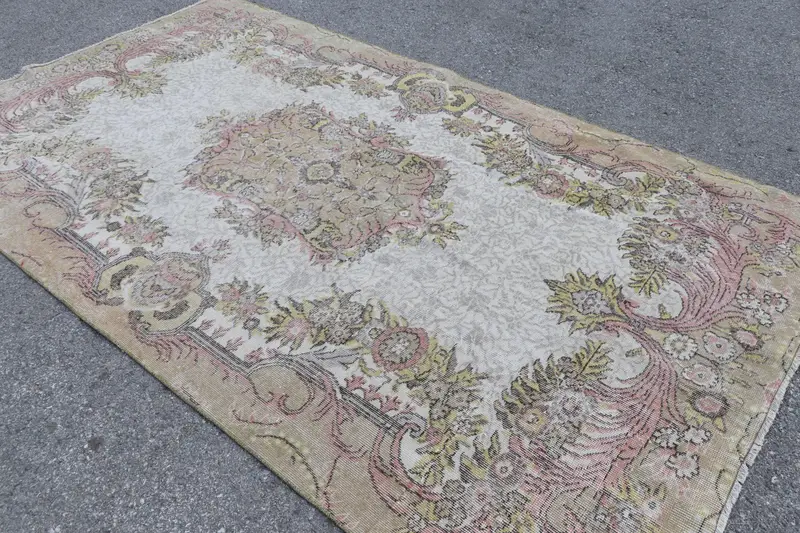 Türk Vintage Halı, 5.6x9.6 ft Oushak Halı, Beyaz Büyük Düz Halı - 1