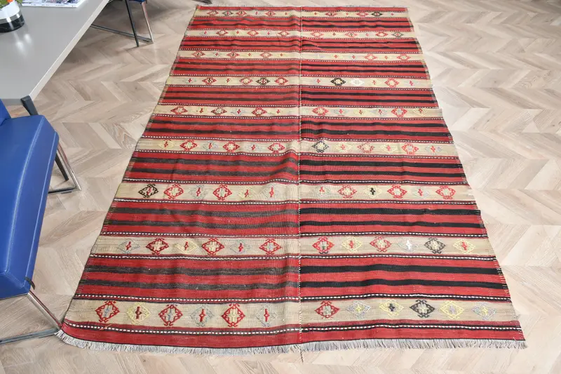Red, Black Striped Rug, 4,8x8,2 ft Geometric Design