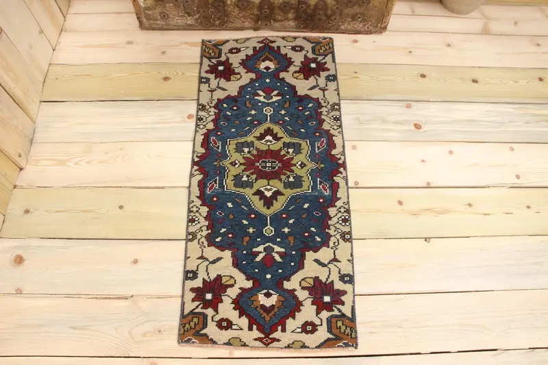 Handmade Blue & Green Animal Print Rug, 1,1x3,1 ft