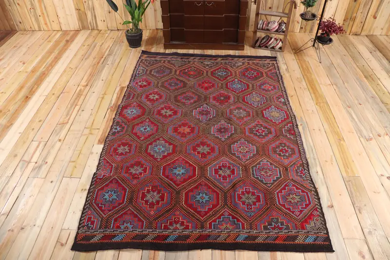 5,4x7,9 ft Teppich, türkischer Vintage-Teppich, roter Kelim-Wollteppich - 1