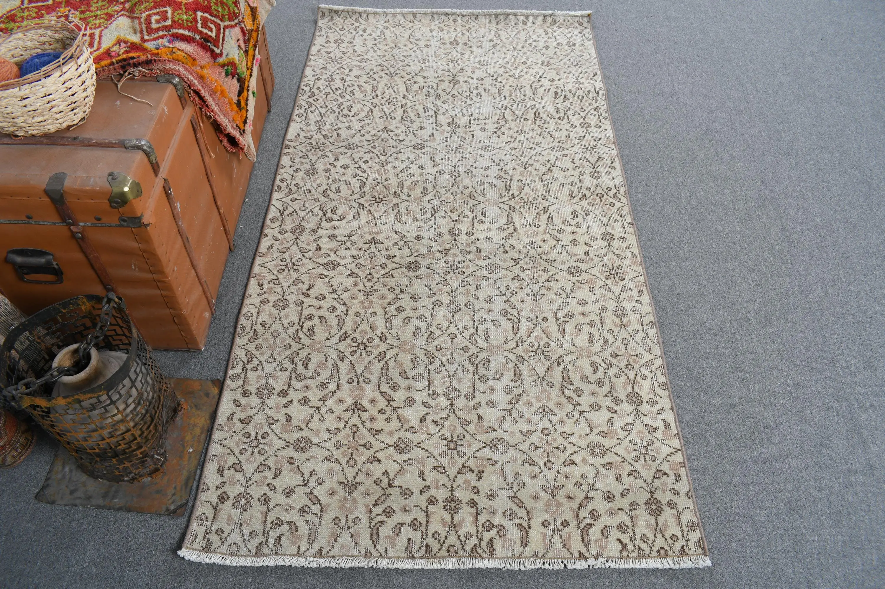 Türk Vintage Halısı, Accent 3.1x6 ft (94x184 cm) Halı, Kahverengi Çiçekli Yün Halı - 1