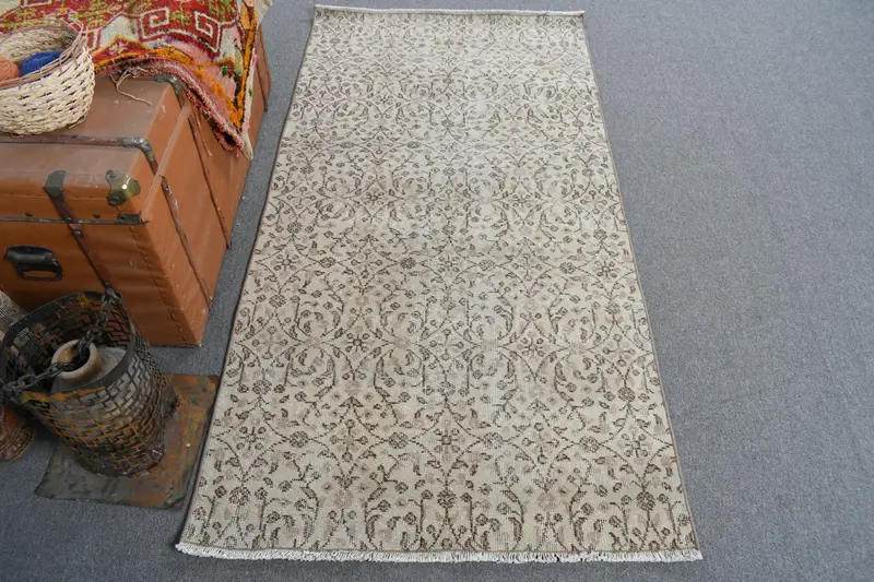 Zarif Bej ve Kahverengi Halı, 3,1x6 ft Çiçek ve Geometrik