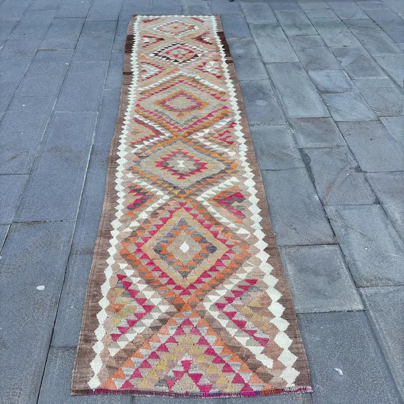 Alfombra Arcoíris 8x3,5m Geométrica con Motivos Florales