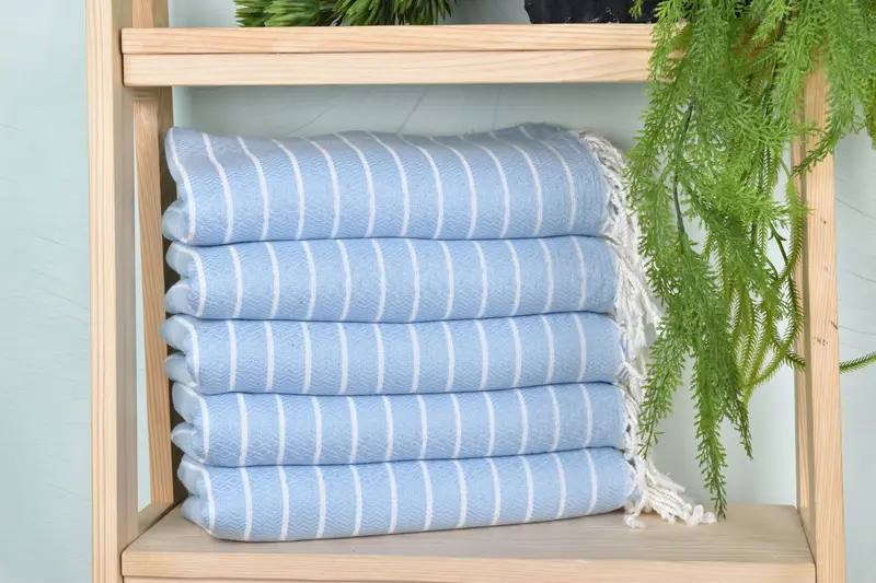 Turkish bath towel, Kids Beach Towel, Bathroom Towel, Quick-Dry Beach Towel, Large Turkish Towel, 70x40 Cotton Striped Towel, Girl Trip Party Favor - 1