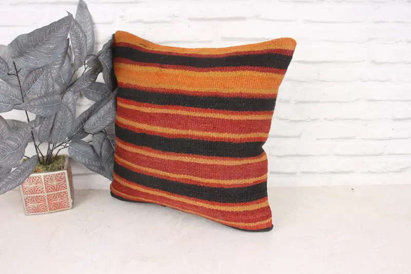 18x18 Brown Pillow Sham, Turkish Kilim Pillow, Handmade Kilim Cushion, Crochet Pattern Pillow Sham, Cushion Cover, Vintage Kilim Throw Pillow - 4
