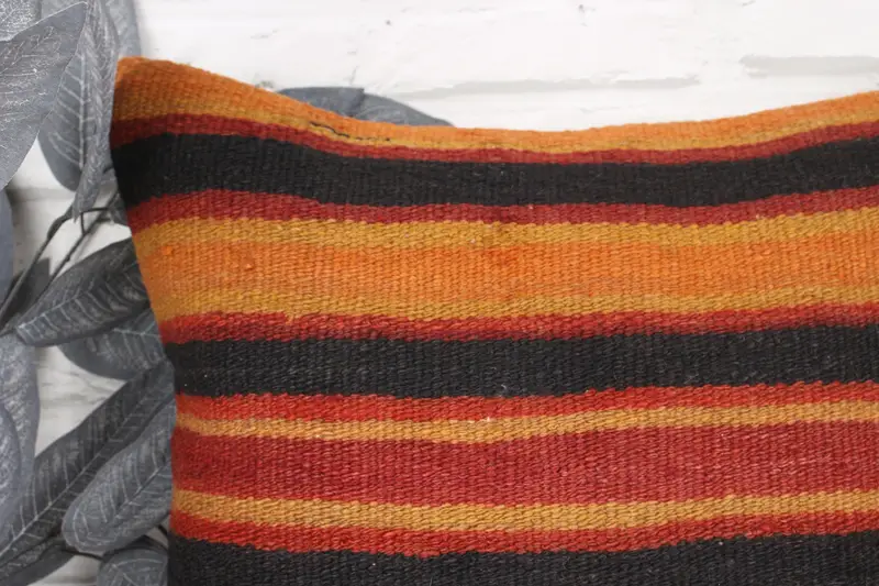 18x18 Brown Pillow Sham, Turkish Kilim Pillow, Handmade Kilim Cushion, Crochet Pattern Pillow Sham, Cushion Cover, Vintage Kilim Throw Pillow - 2