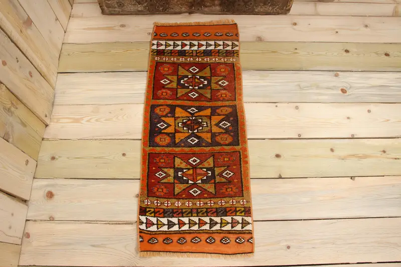 Handmade Orange Green Animal Print Rug, 0.1x3 ft