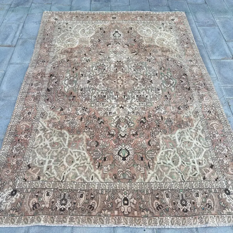 Orange & Beige Animal Print Rug, 6,9x9,8 ft