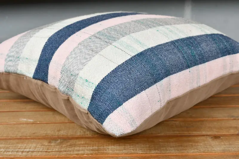 Handmade Kilim Cushion, Turkish Kilim Pillow, Pillow Sham, 18x18 Pink Pillow Case, Boho Pillow, Art Deco Pillow Case, Car Pillow Sham - 3