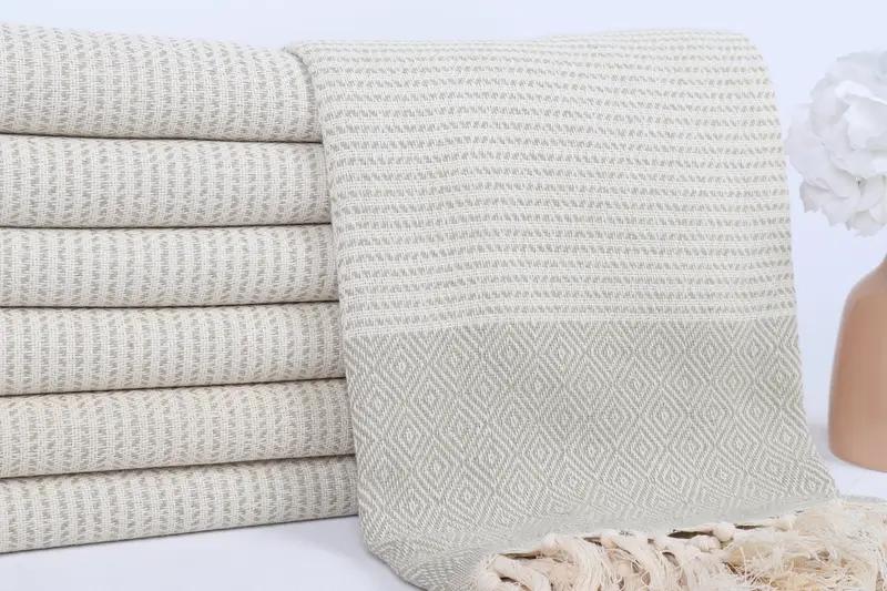 Best Friend Gift, 70x36 Cotton Diamond Towel, Embroidery Towel, Wedding Favors, Bridesmaid Proposal Gift, Embroidered Towel, Spa Gift Towel - 2