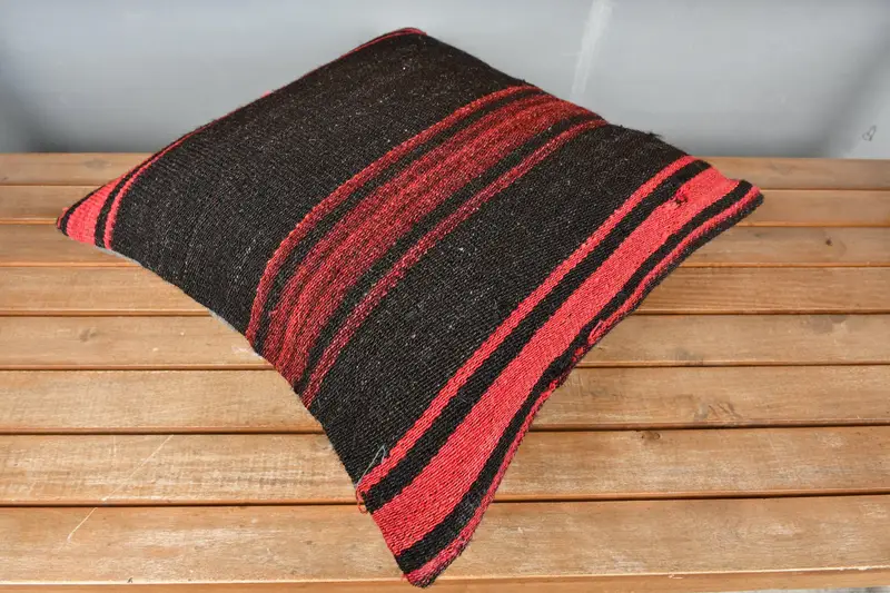 18x18 Red Cushion Case, Ethnical Kilim Rug Pillow, Throw Kilim Pillow, Cushion Case, Boho Chic Cushion Case, Interior Designer Pillow - 2