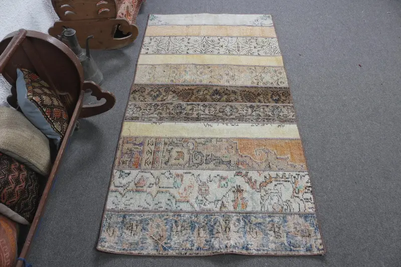 Vintage Turkish Accent Rug 3x5.7 ft, Oushak Brown Wool Rug - 1