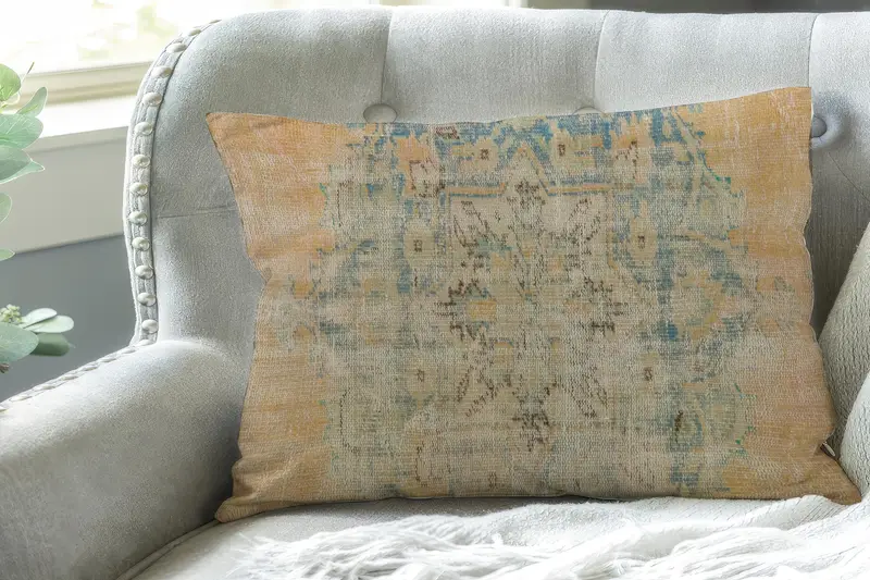 Gesticktes Kissen mit südwestlichem Muster, vielseitiges Dekokissen