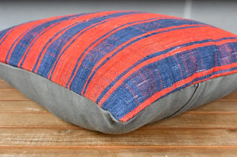 Vintage Pillow, Antique Pillows, Gift Pillow, Cushion Case, Vintage Throw Pillow, 18x18 Red Cushion Cover, Neutral Throw Pillow - 3