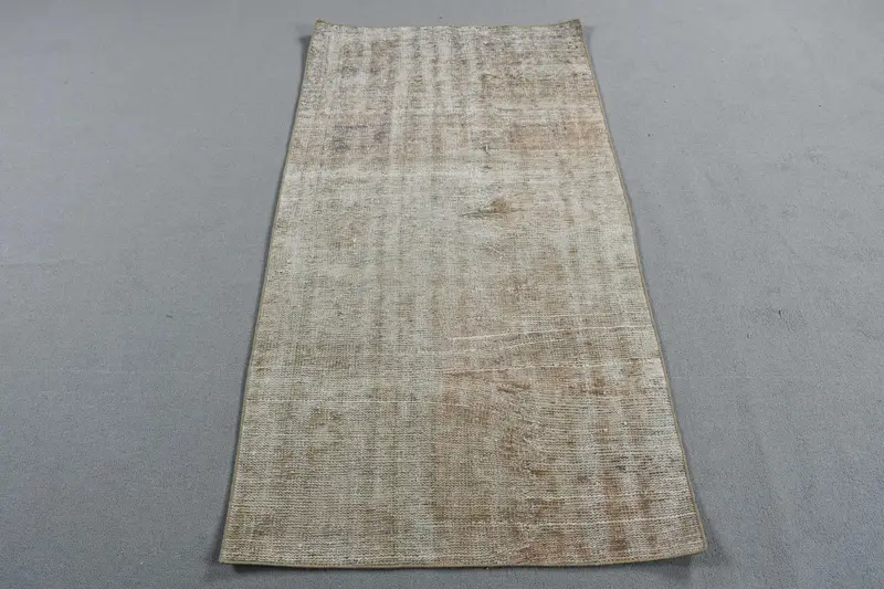 Leuchtender orangefarbener Teppich, 2,8 x 5,4 Fuß großes Blumen- und Paisleymuster