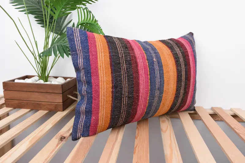 Antique Pillows, Morroccon Kilim Cushion Pillow Cover, Vintage Pillow, 16x24 Red Pillow, Pillow Case, Vintage Kilim Pillow, Armchair Pillow Case - 4