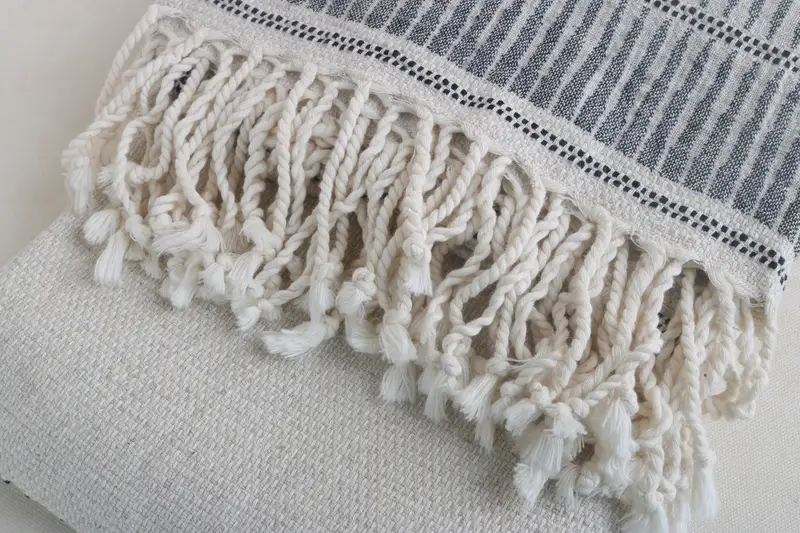 Turkish hand towel, 70x40 Linen Striped Towel, Gift For Him, Yoga Towel, Sand-free towel, Bridesmaid Favors, Antibacterial Turkish peshtemal towel - 5