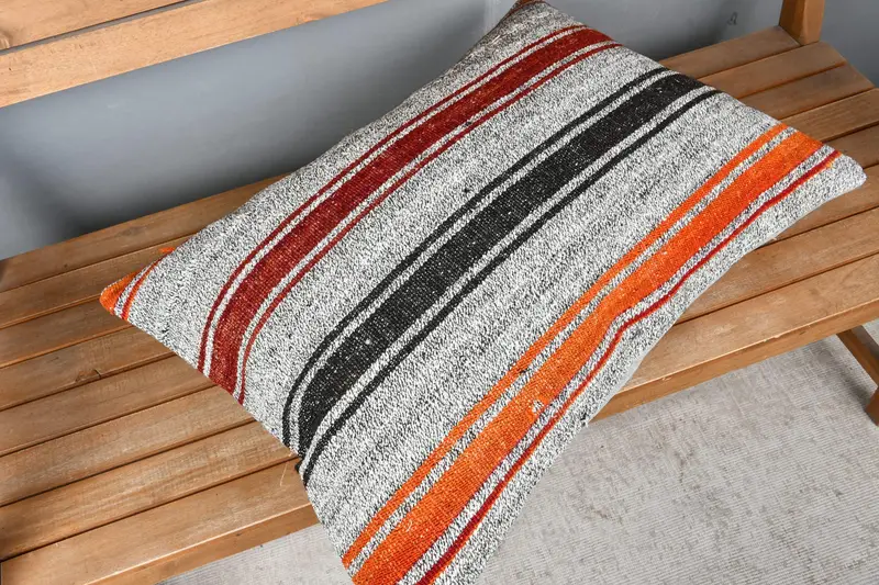 Kilim Pillow Cover, Kilim Cushion Sham, 20x28 White Pillow, Ethnical Kilim Rug Pillow, Pillow Cover, Farmhouse Cushion, Bohemian Cushion Pillow Sham - 2