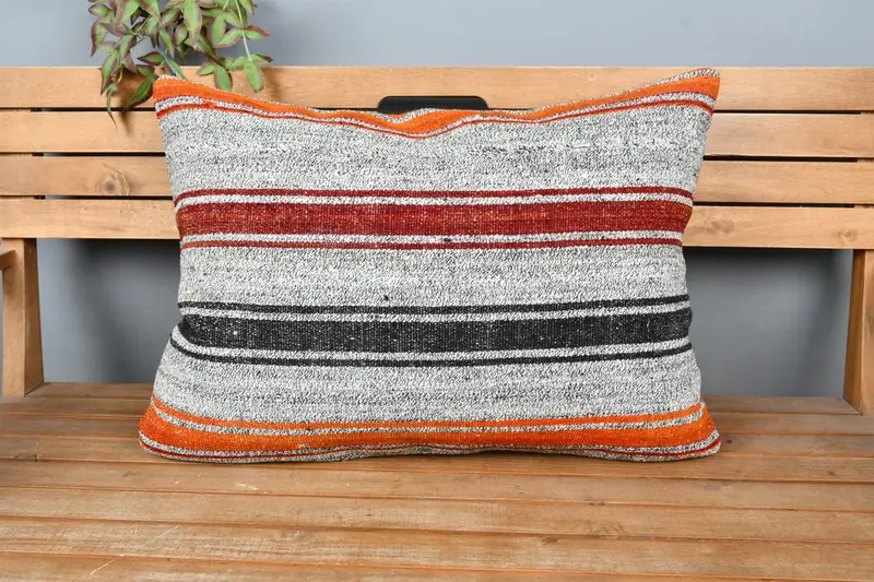 Kilim Pillow Cover, Kilim Cushion Sham, 20x28 White Pillow, Ethnical Kilim Rug Pillow, Pillow Cover, Farmhouse Cushion, Bohemian Cushion Pillow Sham - 6