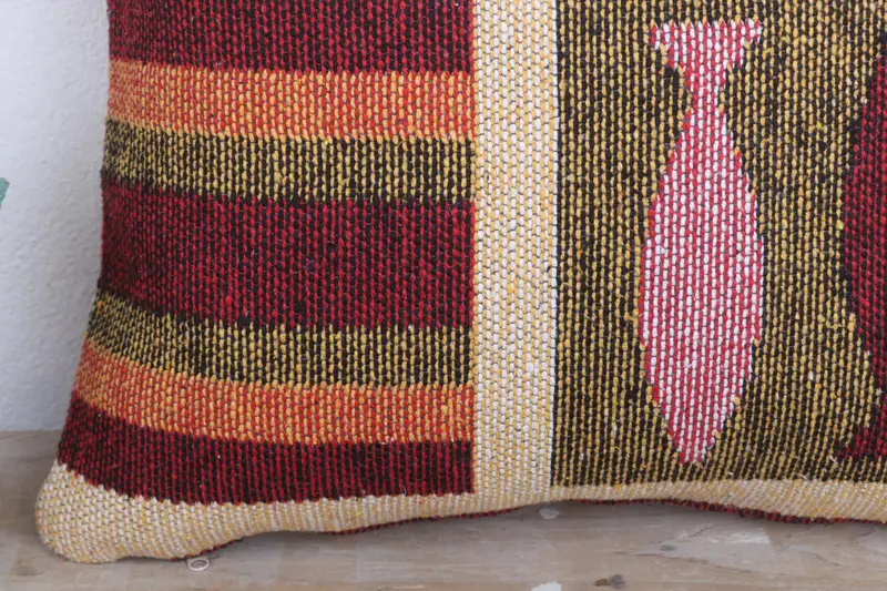 18x18 Red Pillow Case, Boho Pillow, Designer Throw Pillow Sham, Kilim Rug Cushion Cover, Cushion, Handmade Kilim Cushion, Kilim Cushion Sham - 3