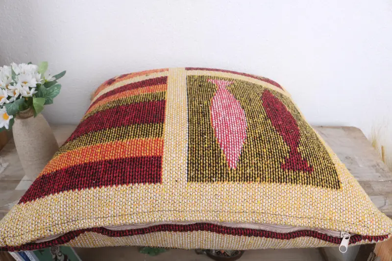 18x18 Red Pillow Case, Boho Pillow, Designer Throw Pillow Sham, Kilim Rug Cushion Cover, Cushion, Handmade Kilim Cushion, Kilim Cushion Sham - 7
