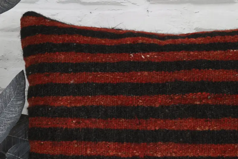 İç Tasarımcı Yastığı, 18x18 Kırmızı Yastık Kapağı, Vintage Yastık, Yastık Kapağı, Aztek Yastığı, Kilim Yastığı Kapağı, Etnik Yastık Kılıfı - 2