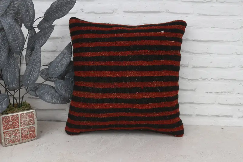 İç Tasarımcı Yastığı, 18x18 Kırmızı Yastık Kapağı, Vintage Yastık, Yastık Kapağı, Aztek Yastığı, Kilim Yastığı Kapağı, Etnik Yastık Kılıfı - 1