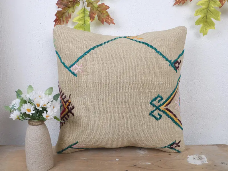 Bej & Sarı İşlemeli Kırlent, Vintage Kırlent