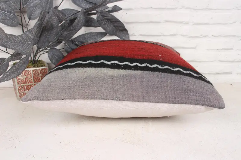 Turkish Pillow, Kilim Rug Cushion Case, 18x18 Red Cushion, Vintage Pillow Cover, Cushion Cover, Gift Pillow, Handmade Kilim Cushion - 5
