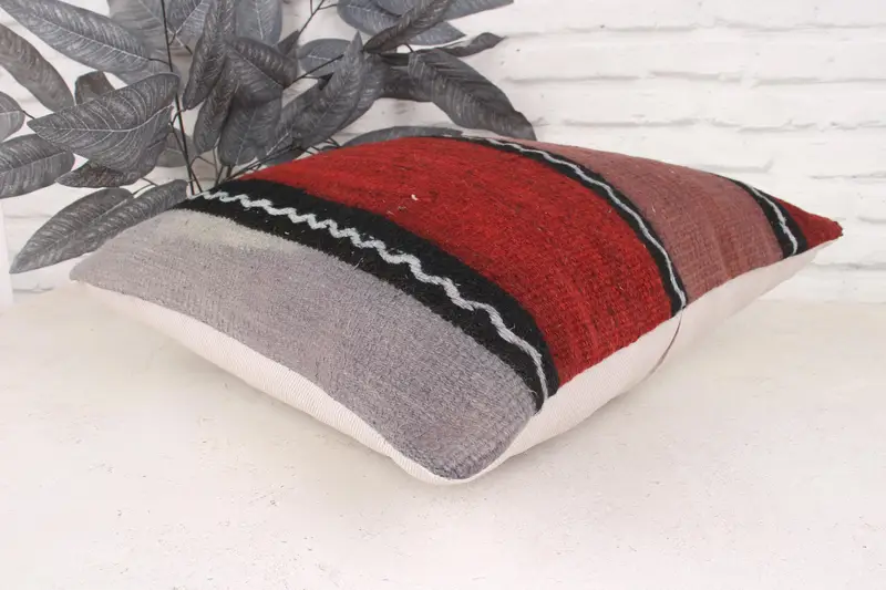 Turkish Pillow, Kilim Rug Cushion Case, 18x18 Red Cushion, Vintage Pillow Cover, Cushion Cover, Gift Pillow, Handmade Kilim Cushion - 6